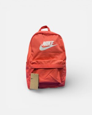 0151-MOCHILA ROJA NIKE UNISEX 25 LITROS MOCHILA ROSADA NIKE UNISEX 25 LITROS