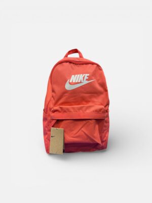 MOCHILA ROJA NIKE UNISEX 25 LITROS