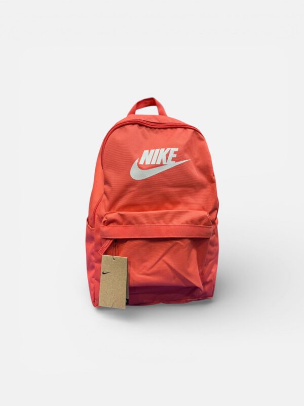 MOCHILA ROJA NIKE UNISEX 25 LITROS