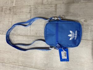 BANDOLERA AZUL ADIDAS ORIGINALS UNISEX
