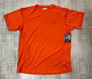 0513-POLERA COLUMBIA DEPORTIVA HOMBRE TALLA M-L POLERA COLUMBIA DEPORTIVA HOMBRE TALLA M-L