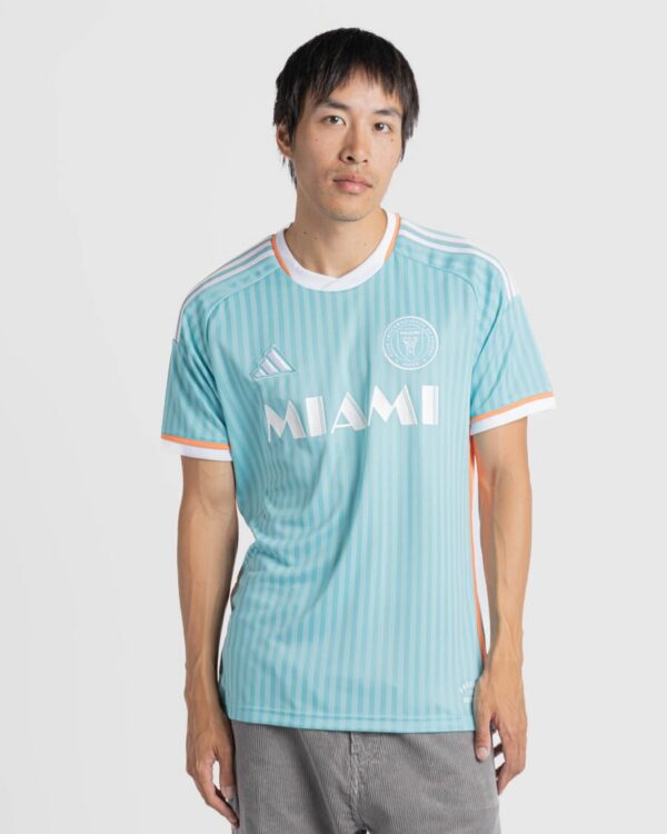 0518-CAMISETA INTER MIAMI ADIDAS TALLA M-L CAMISETA INTER MIAMI ADIDAS TALLA M-L