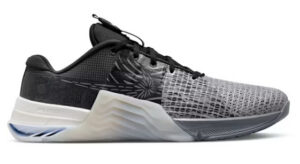0875-ZAPATILLAS NIKE METCON 8 HOMBRE TALLA 41.5 = 26.5 CM ZAPATILLAS NIKE METCON 8 HOMBRE TALLA 41.5