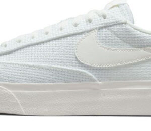0910-ZAPATILLAS NIKE BLAZER LOW MUJER TALLA 37 = 24 CM, 37.5 = 24.5 CM, 40.5 = 26 CM ZAPATILLAS NIKE BLAZER LOW MUJER TALLA 37-37.5-40.5