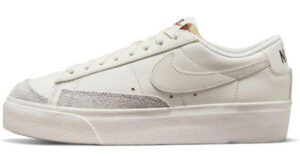 0919-ZAPATILLAS NIKE BLAZER LOW TALLA 37.5 = 24.5 CM, 38 = 25 CM, 40 = 25.5 CM ZAPATILLAS NIKE BLAZER LOW TALLA 37.5-38-40