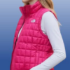 CHAQUETA FUCSIA SIN MANGAS THE NORTH FACE MUJER TALLA S-M-L-2 CHAQUETA FUCSIA SIN MANGAS THE NORTH FACE MUJER