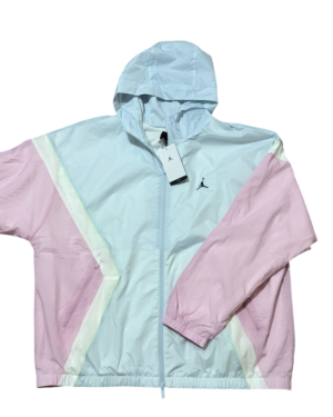 CORTAVIENTO JORDAN CELESTE CON ROSADO HOMBRE CORTAVIENTO JORDAN CELESTE CON ROSADO HOMBRE