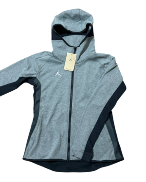 POLERON CON GORRO JORDAN GRIS CON NEGRO MUJER